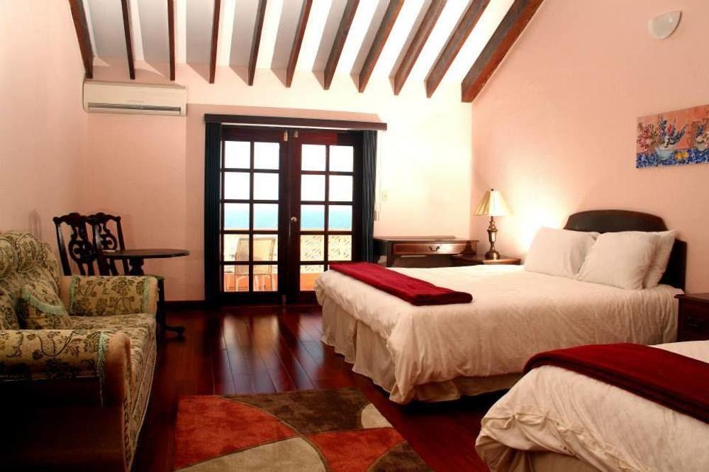 Clear View Suites & Villas Бермуды Экстерьер фото